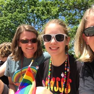 Meet your Posher, Stacey